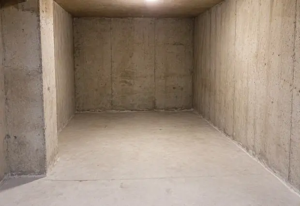 Garage vide après intervention
